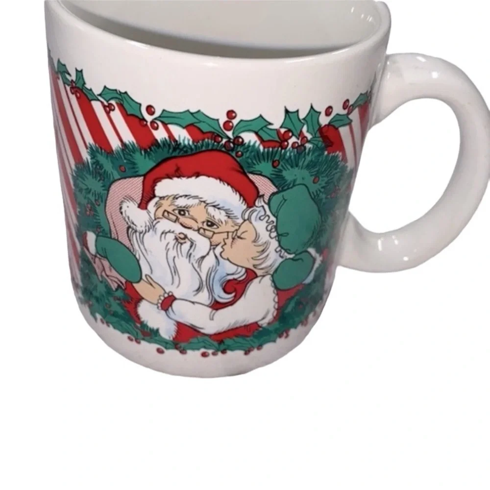 Vintage coffee mug Mrs. Clause kissing Santa